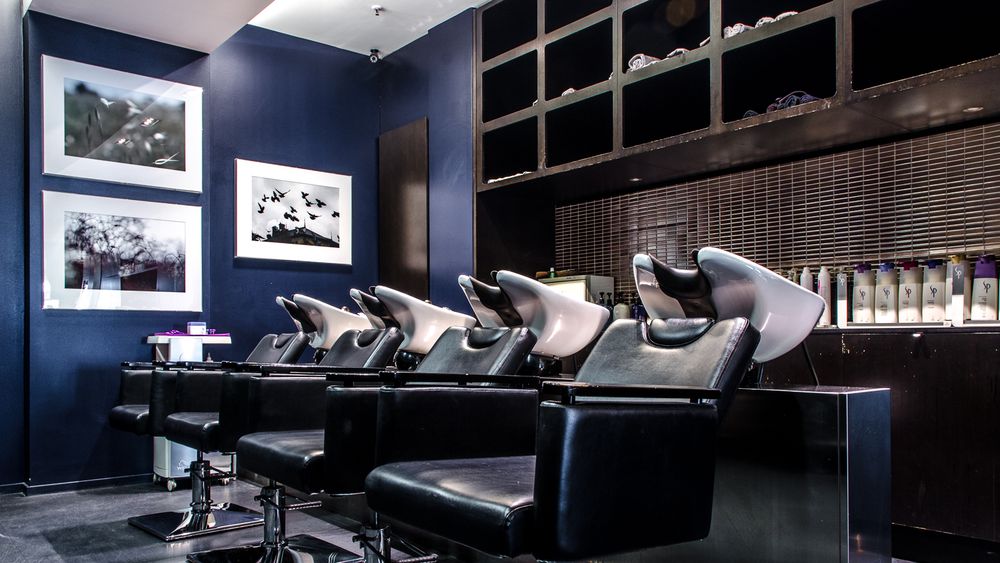 People Hairdressing image 3