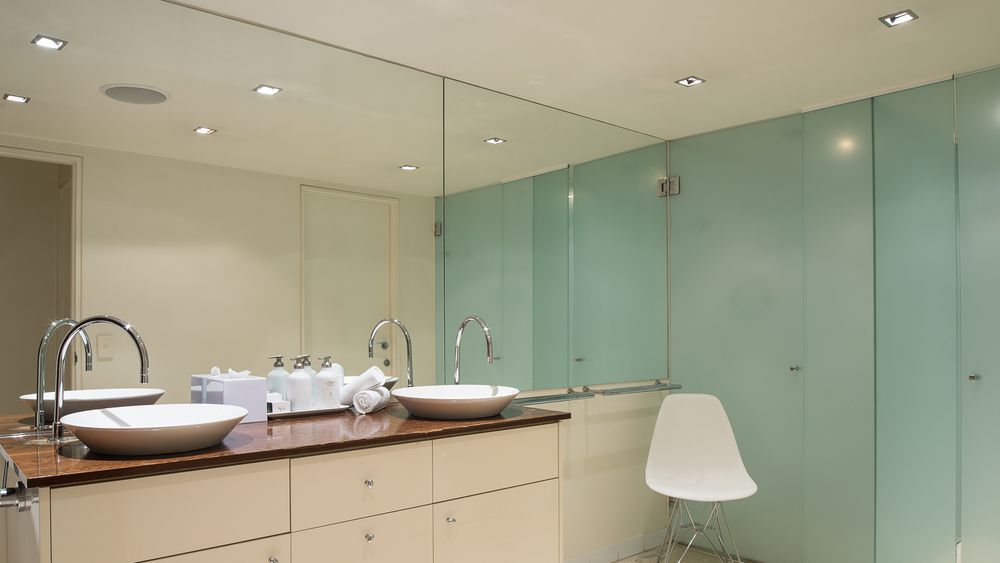 Lyall Hotel and Spa image 3