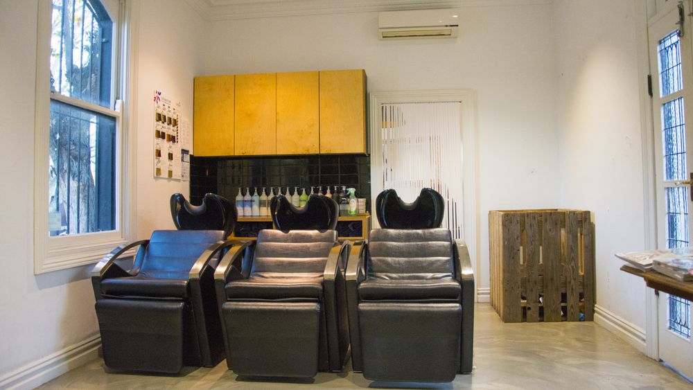 Eloura Lifestyle Salon & Spa image 11