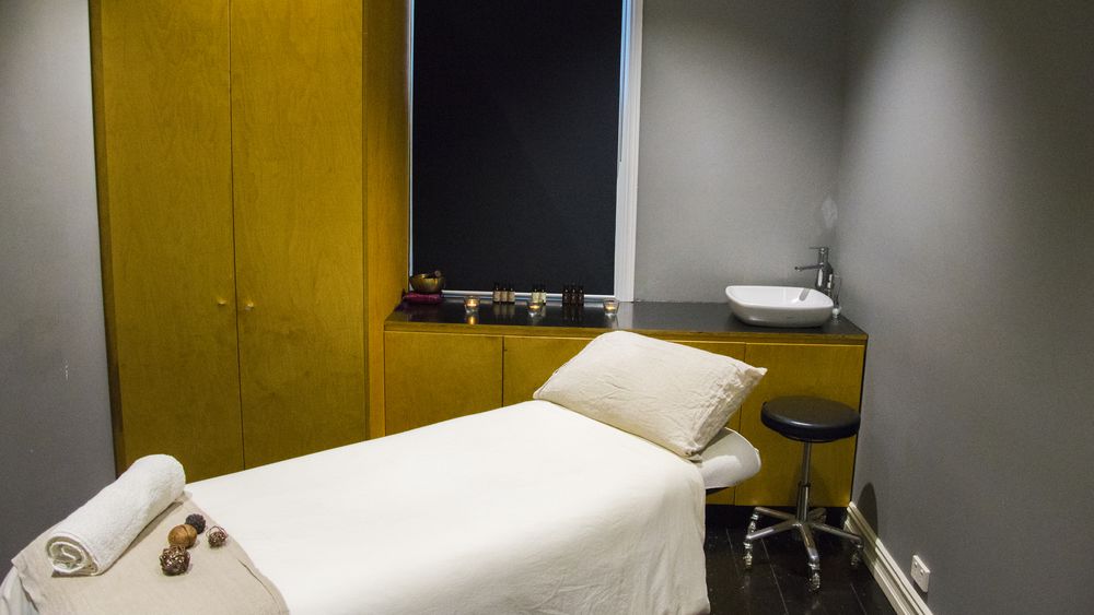 Eloura Lifestyle Salon & Spa image 2