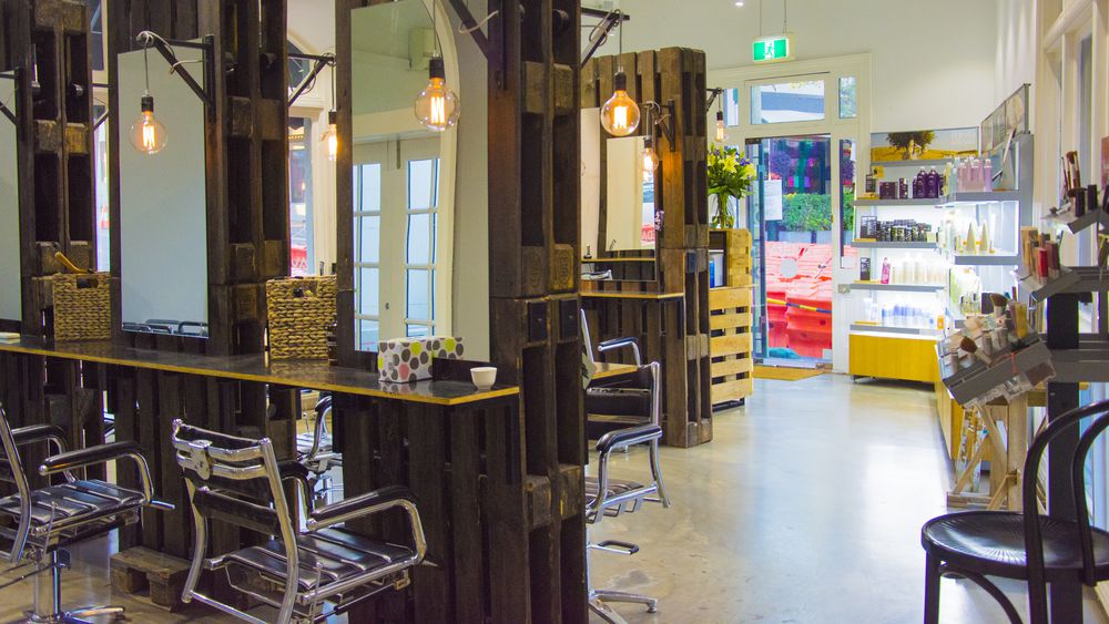 Eloura Lifestyle Salon & Spa image 3