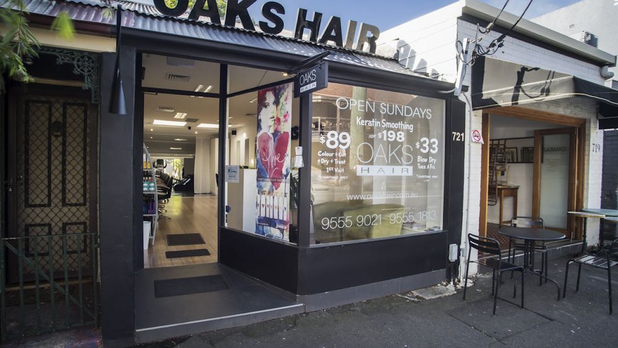 Oaks Hair Salon image 6