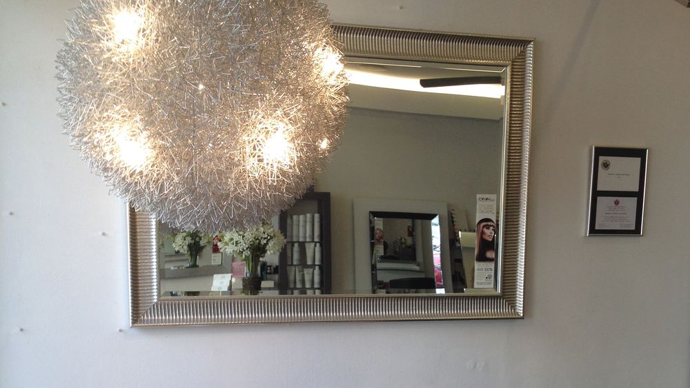 Salon On Victoria image 2