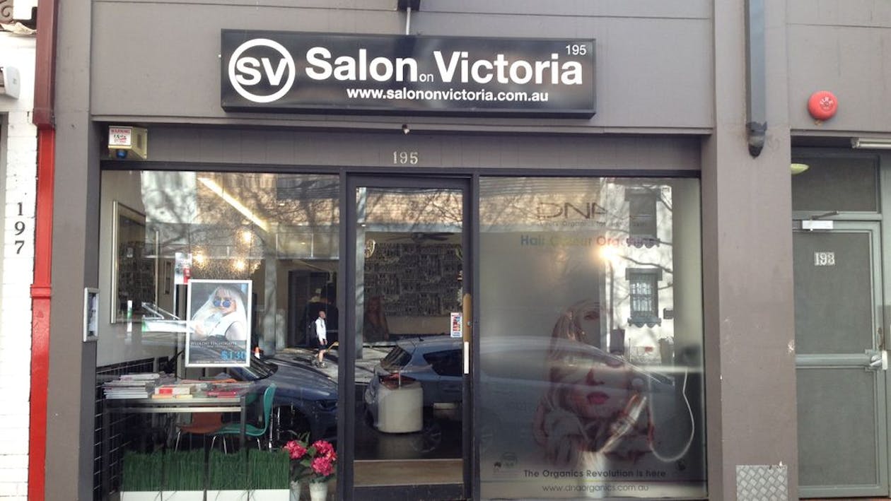 Salon On Victoria image 9