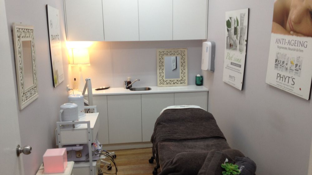 Facialist On Darling image 5