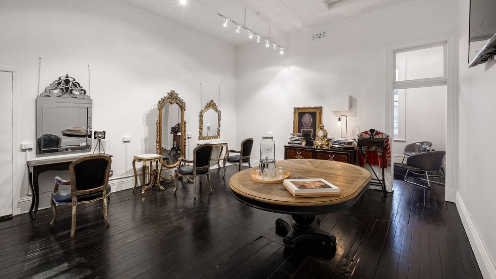 Julian Cruzado Hair image 2