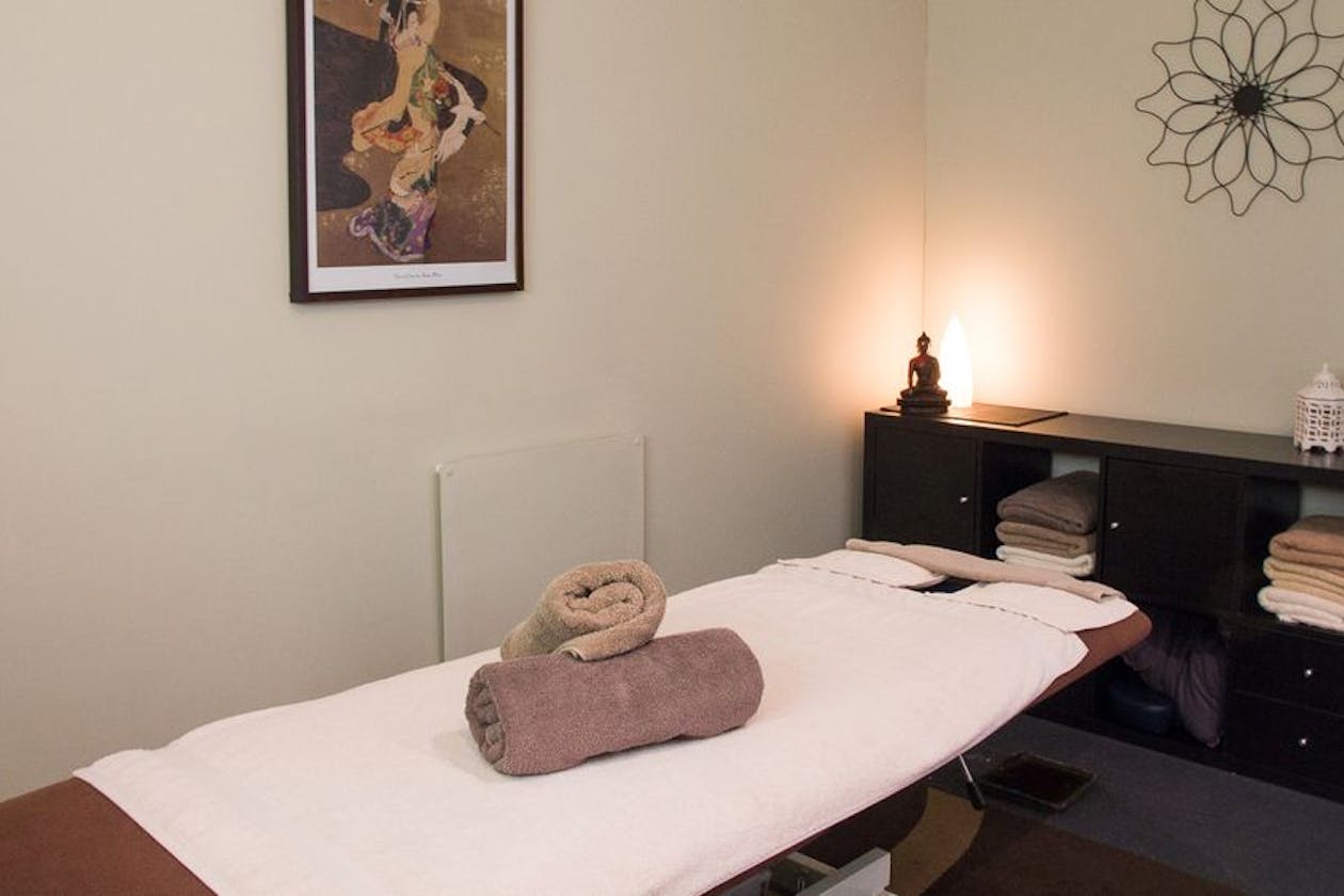 Five Elements Acupuncture & Massage - Fitzroy North | Alternative Therapy |  Bookwell