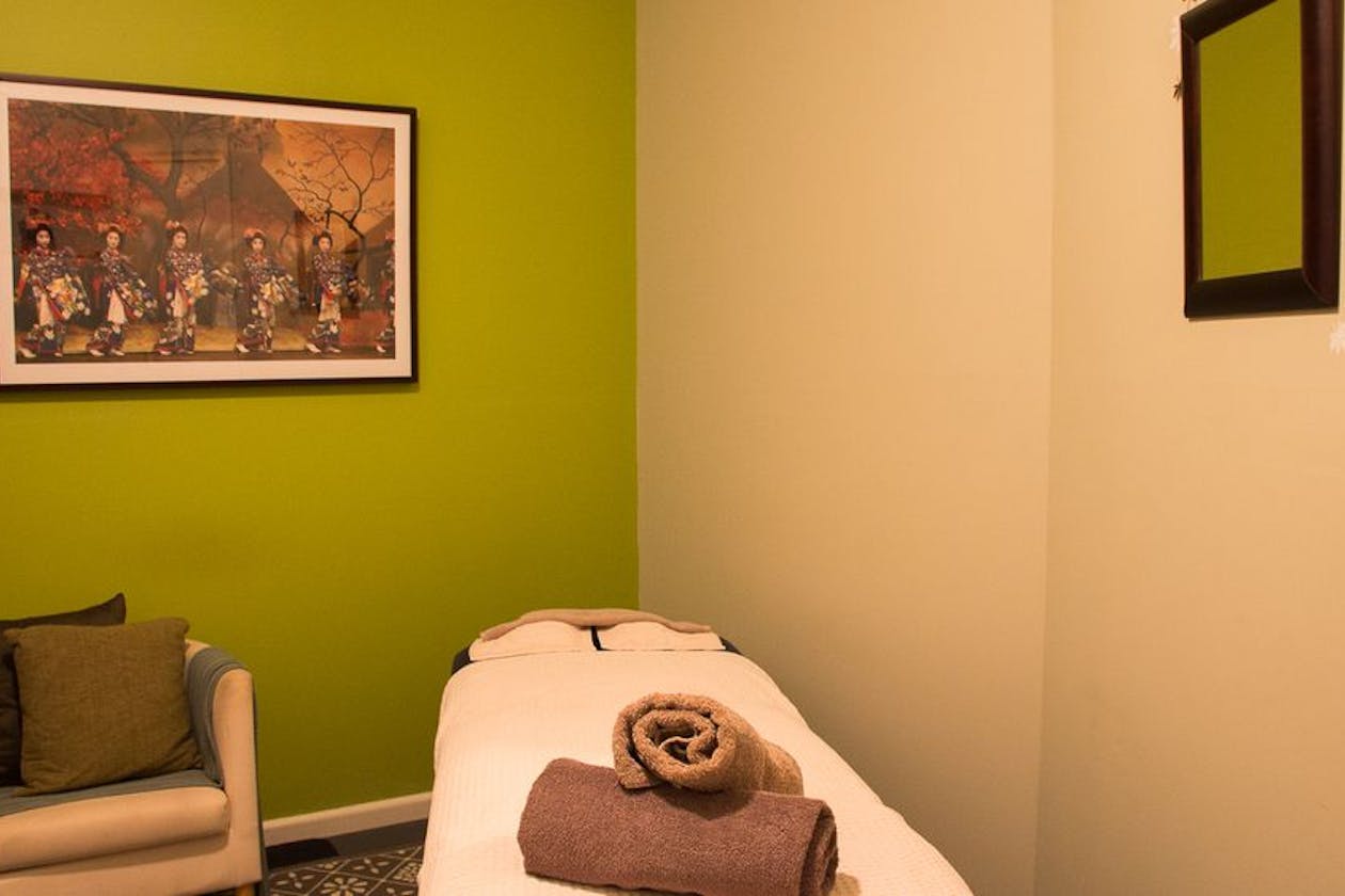 Five Elements Acupuncture & Massage - Fitzroy North | Alternative Therapy |  Bookwell