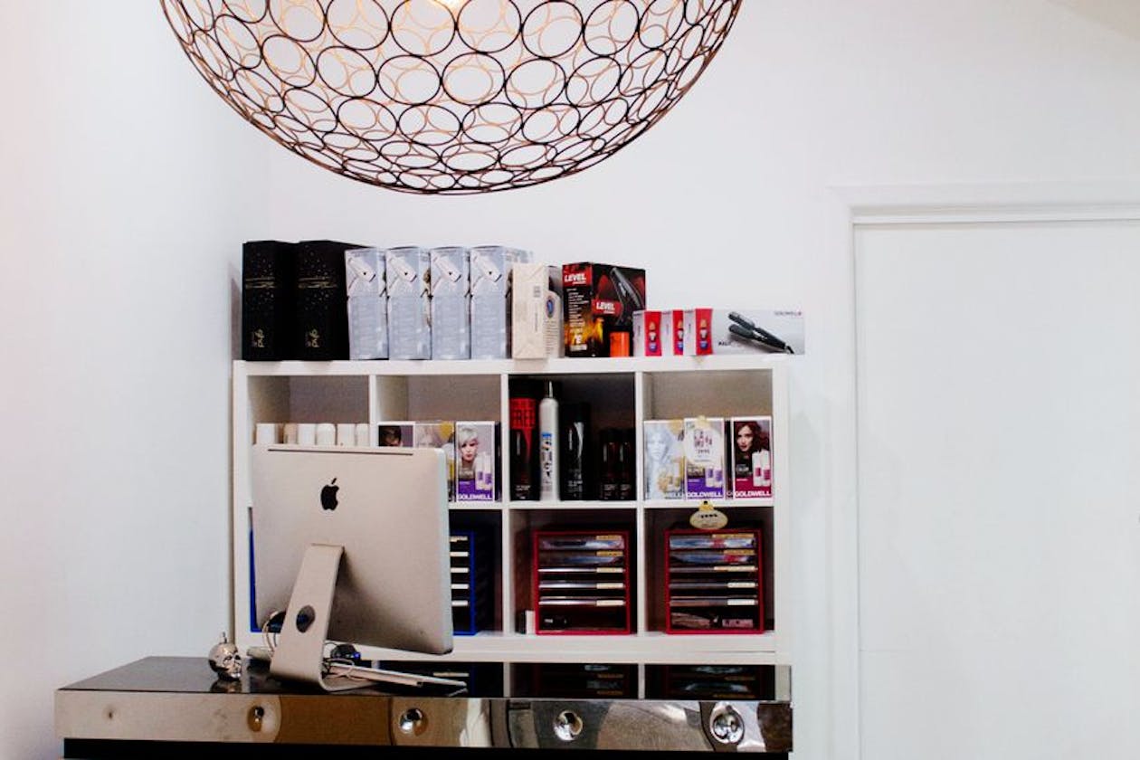 Mark Wieselmann Salon image 3