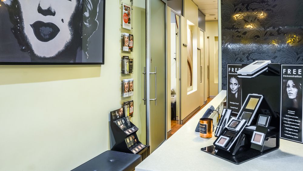 Boudoir Lash & Beauty Bar - CBD