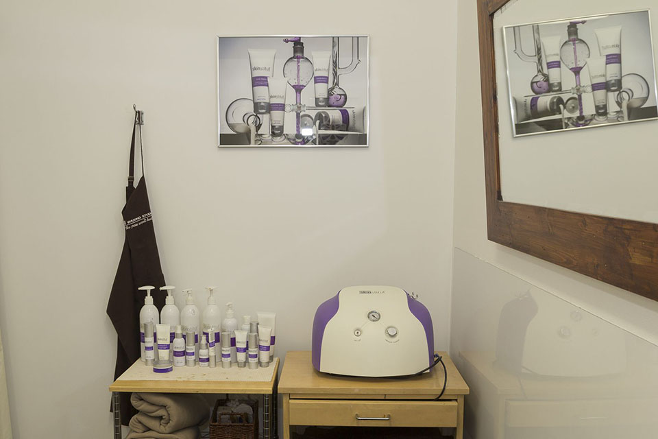 Ouch Waxing Studio image 5