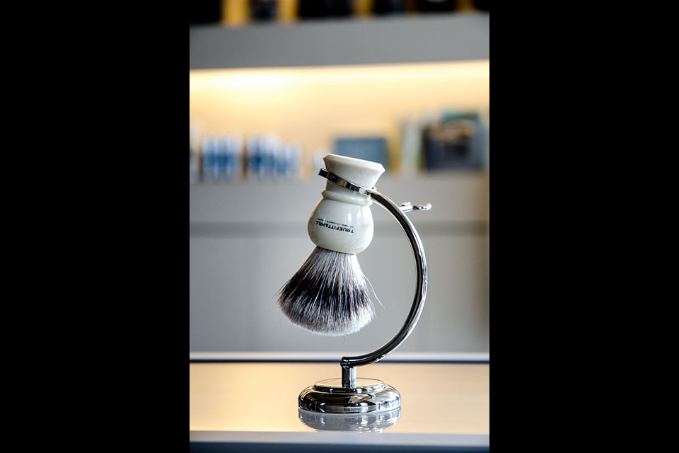 Mankind Sydney Surry Hills Nails Bookwell