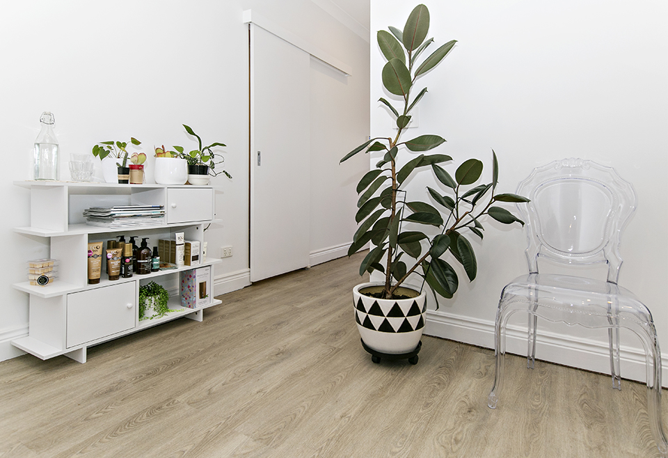 Paradise Beauty On Sovereign image 7