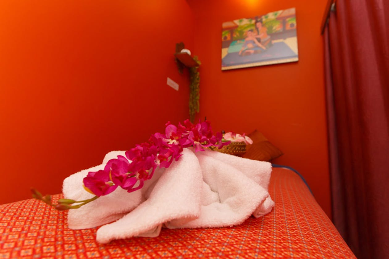 Siam Orchid Thai Massage  image 8