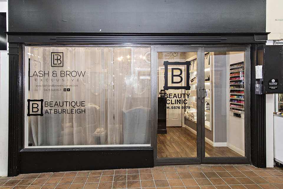 Lash & Brow Exclusive image 17