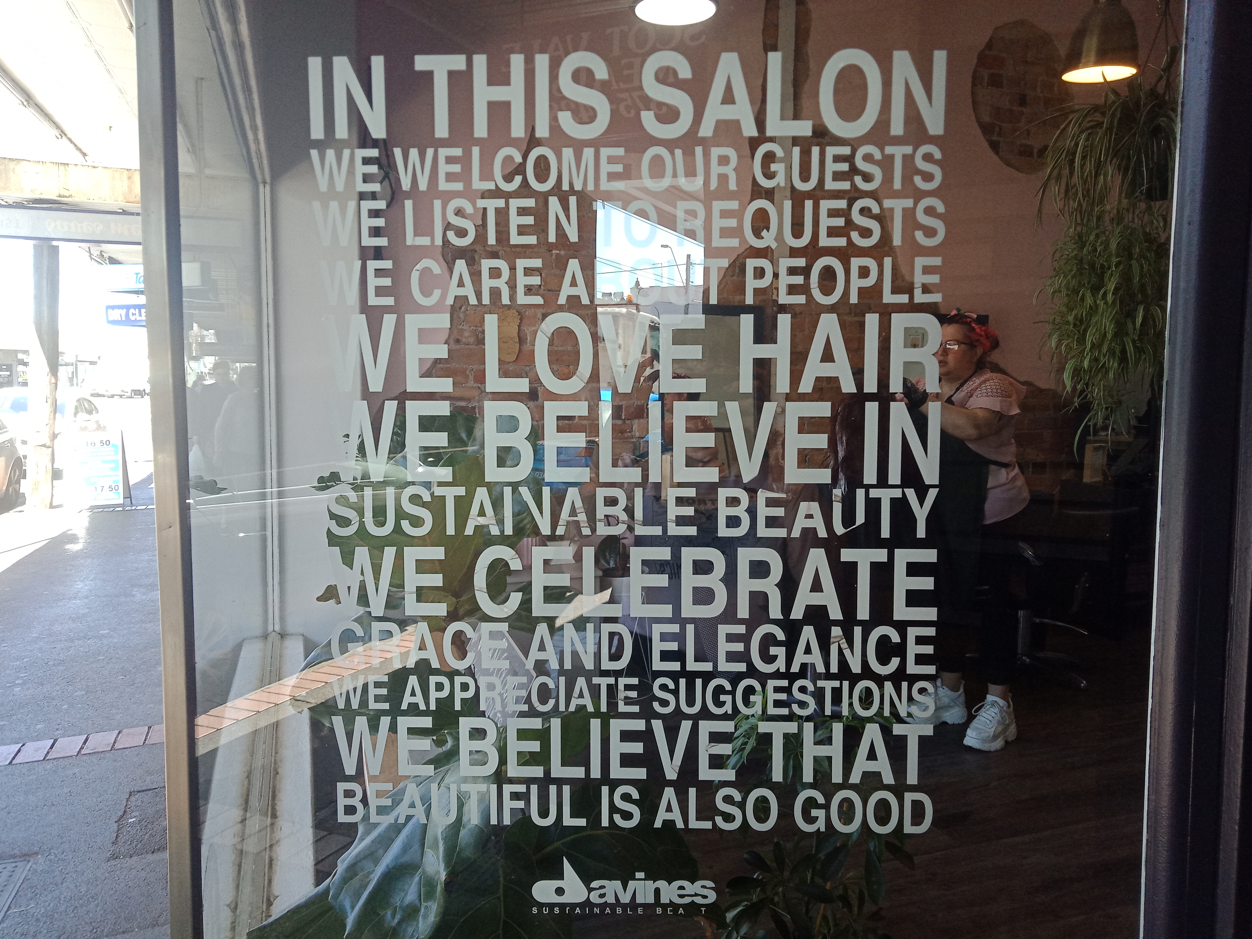 Earth To Betty Eco Salon image 3