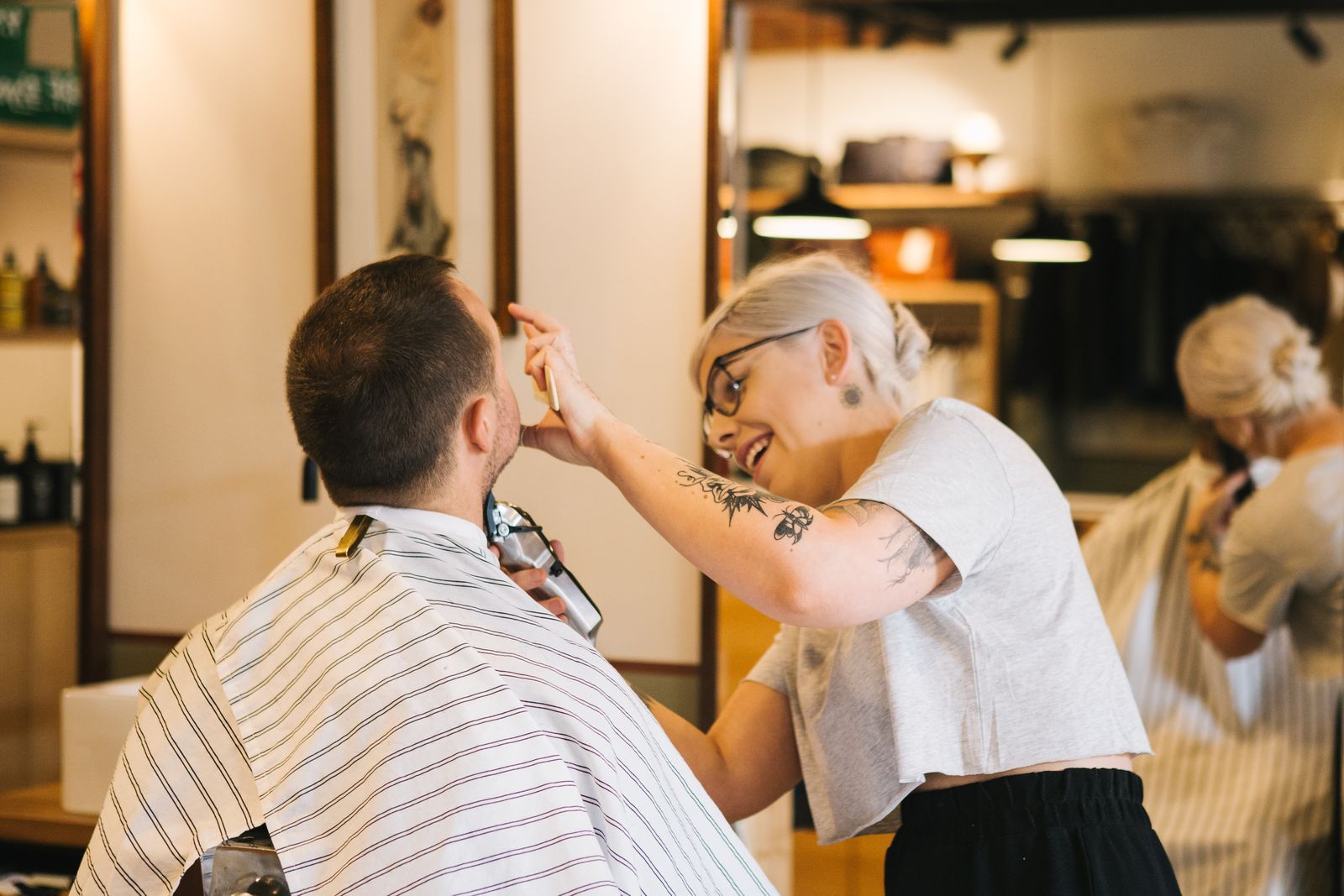 Bombshell Brows image 5