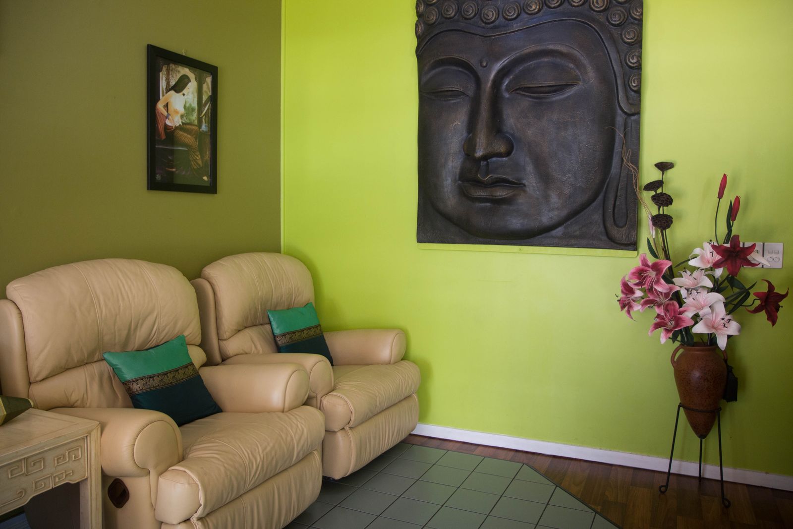 Sansabai Herbal Thai Massage image 5