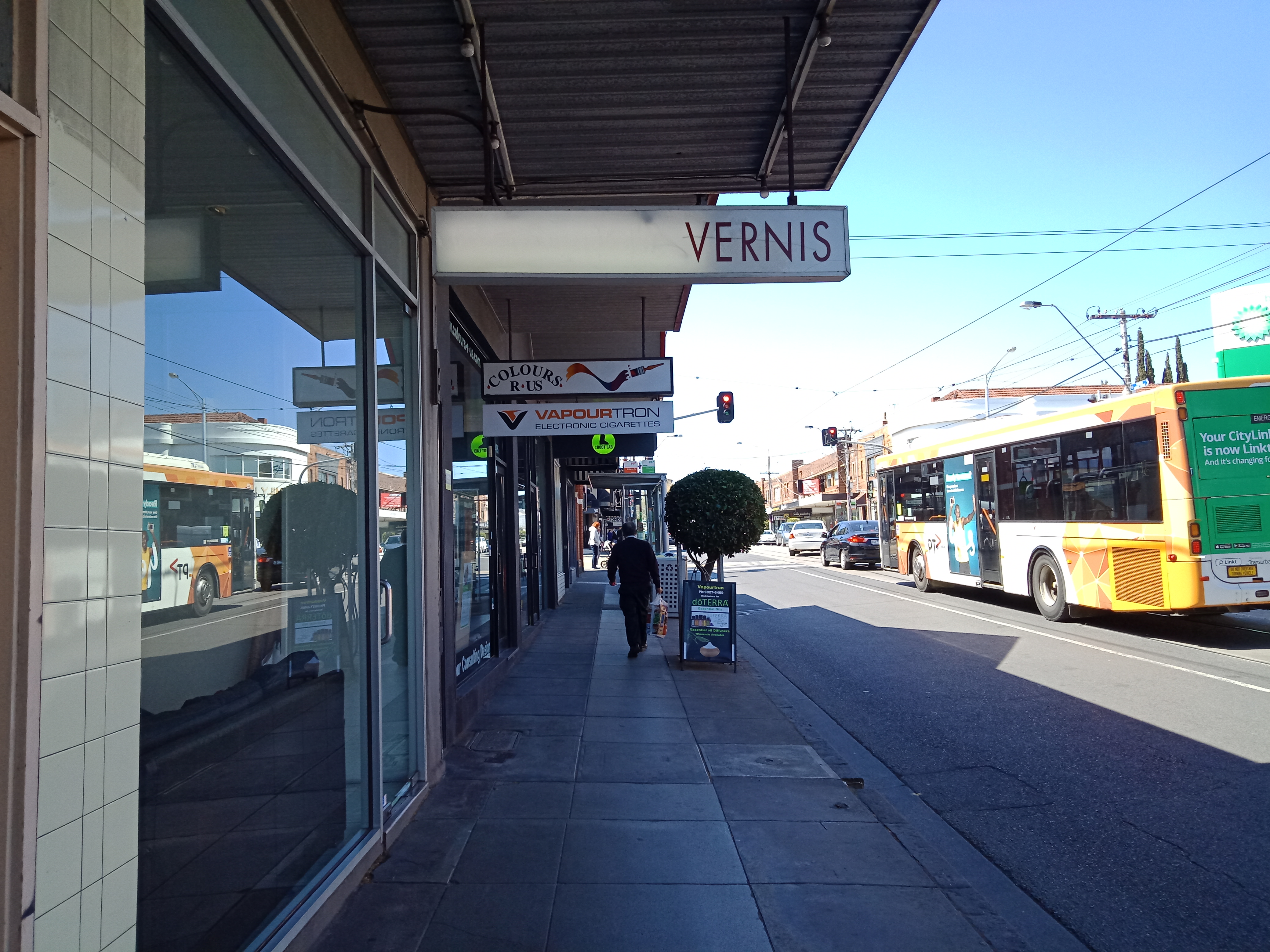 Salon Vernis image 2