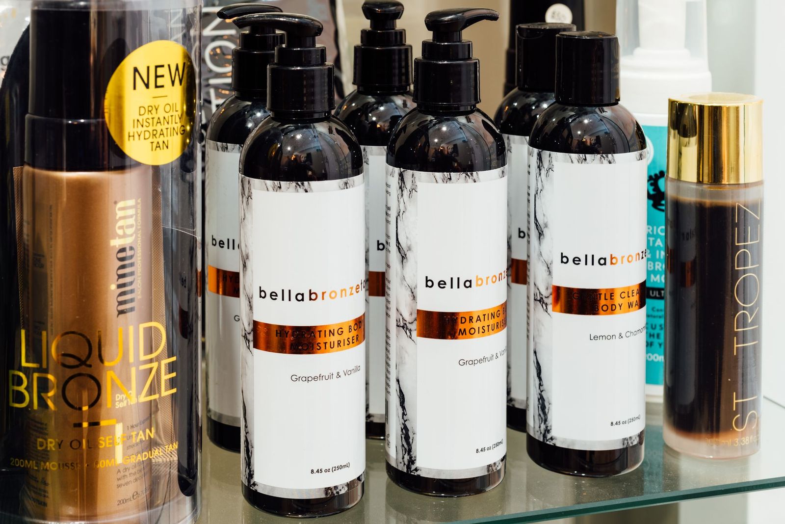 Bronze Avenue image 3