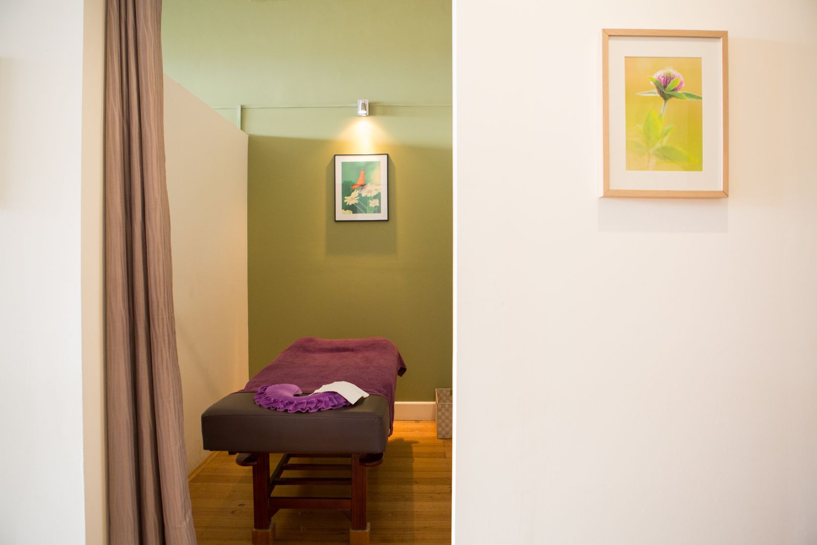 Healing Hands Chinese Relaxation Massage image 4