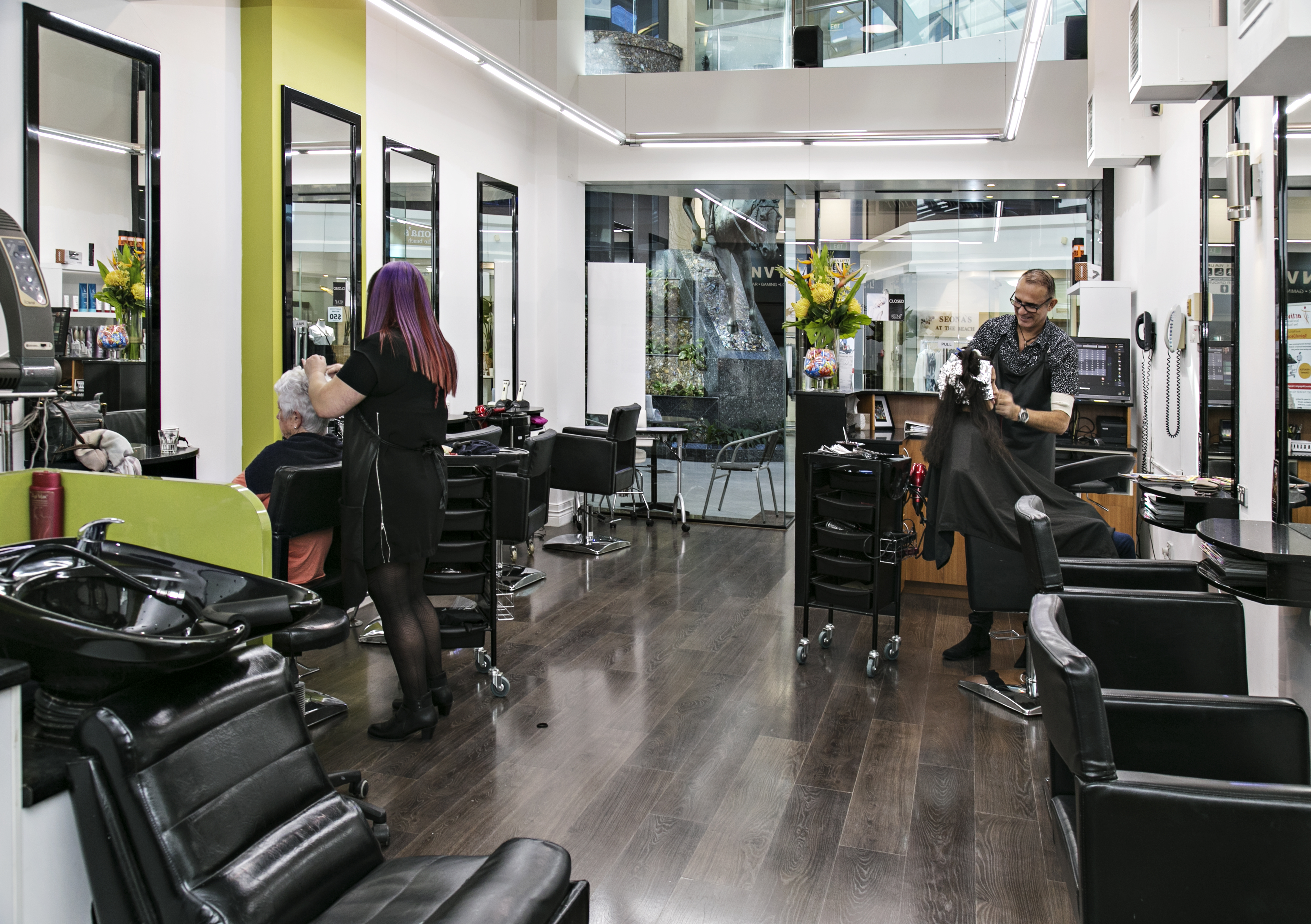 Ricochet Hair image 2