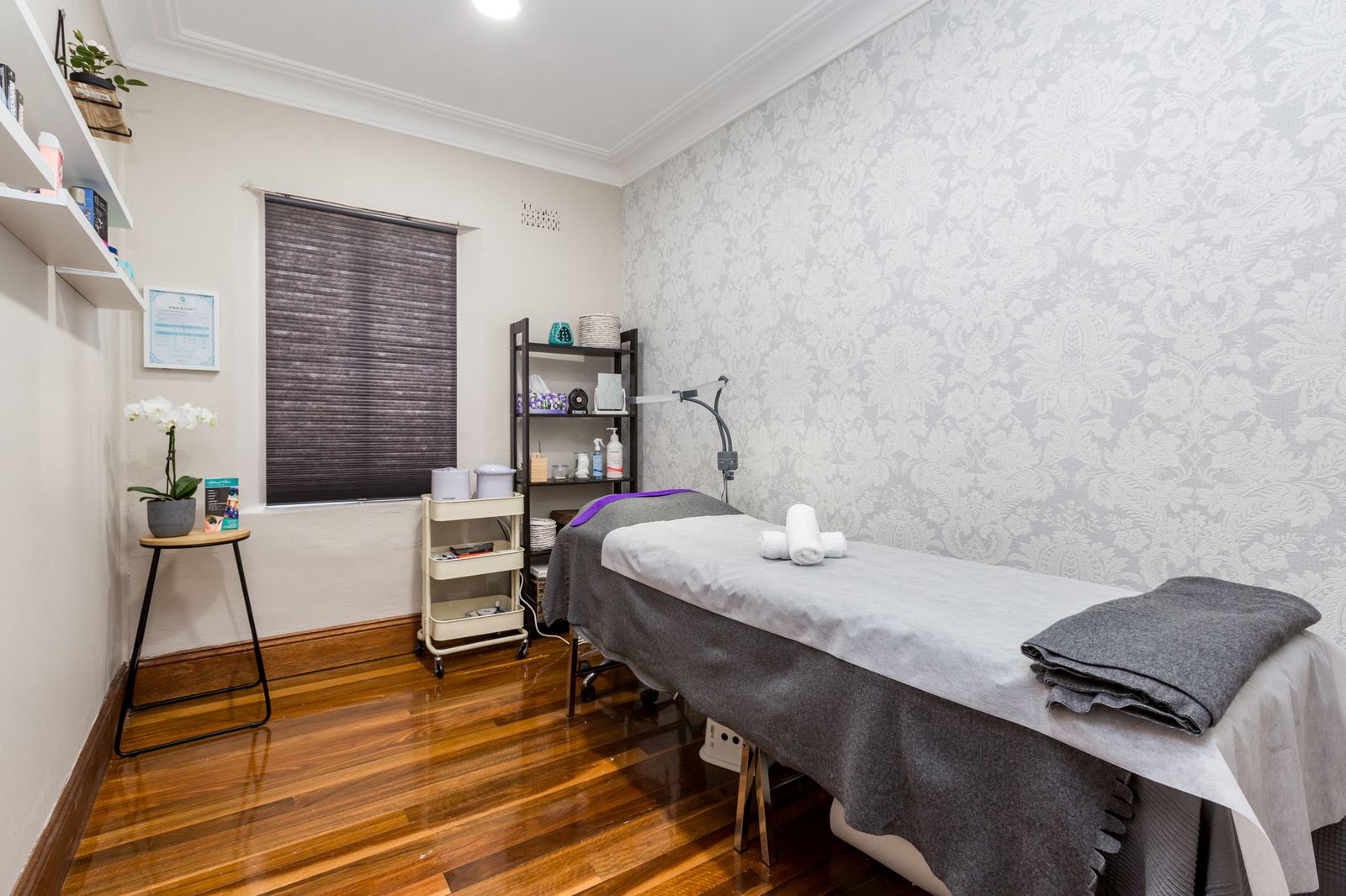 Island Sea Nails image 4