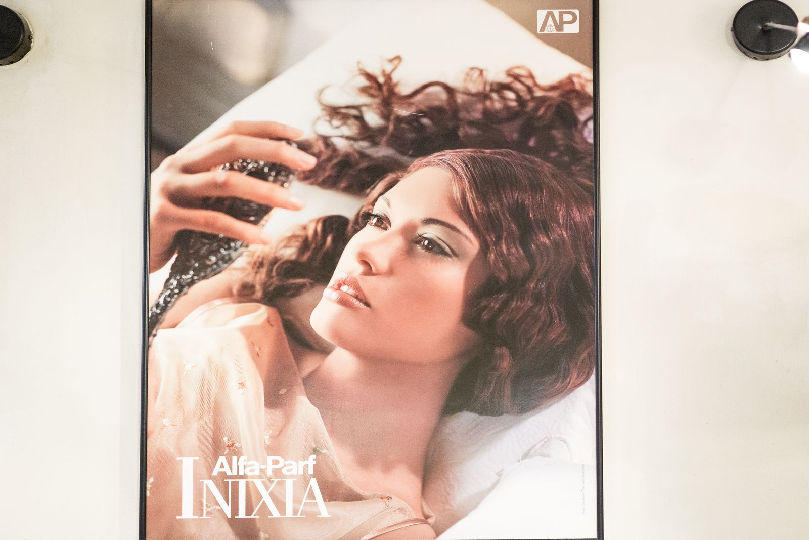 Anton's Hair Salon image 12