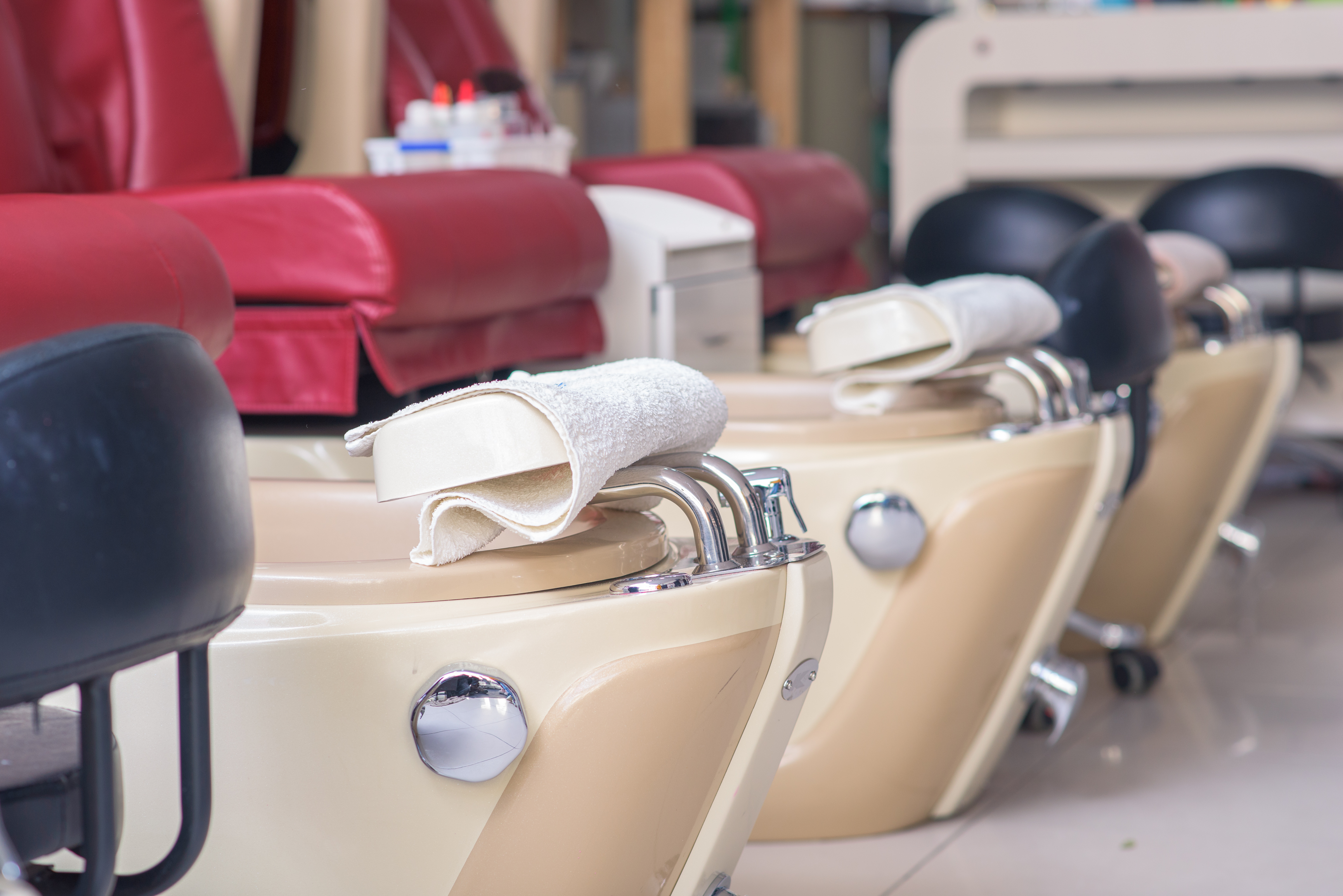 Taj Beauty Salon image 4