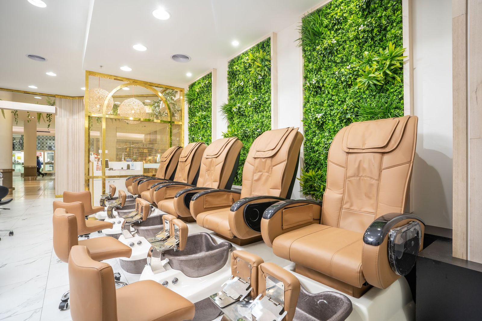 Beauty Genesis Forest Hill image 2