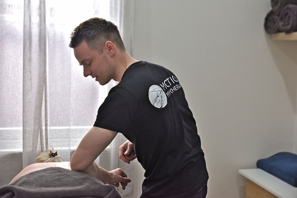 Motion Myotherapy Northcote Remedial Massage Melbourne image 5