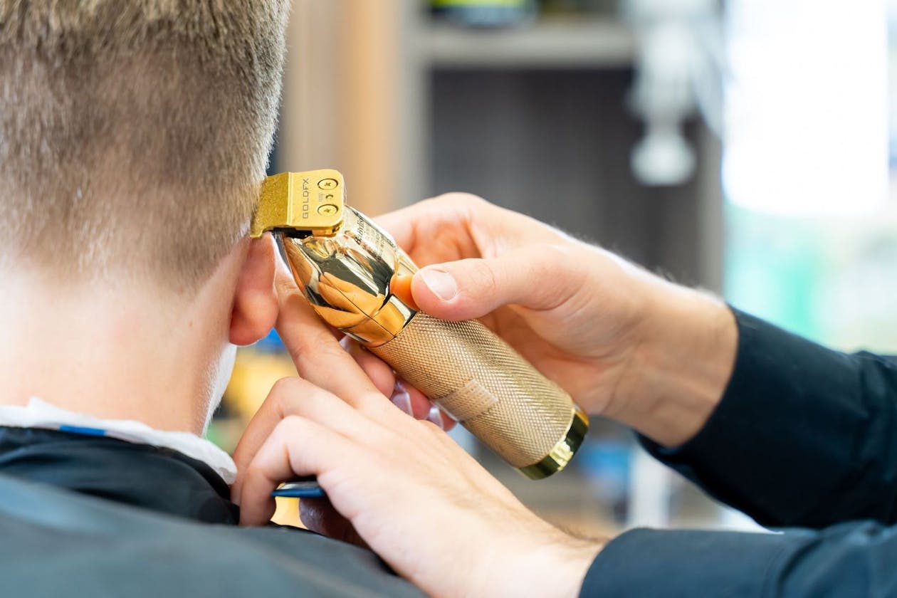 London Base Barbershop image 7