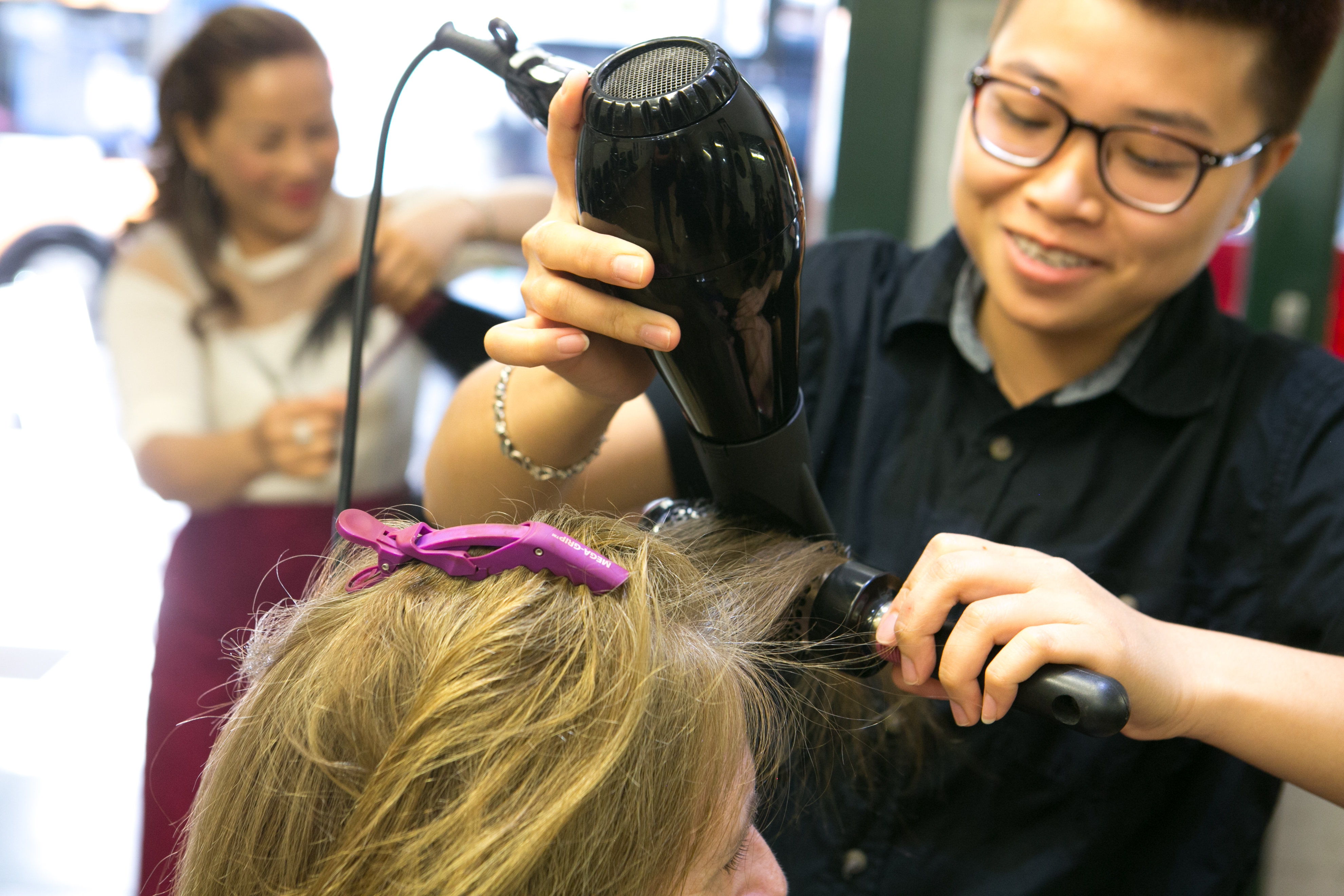 H.L.U Hair Nail and Beauty Salon Melbourne CBD Haircut and