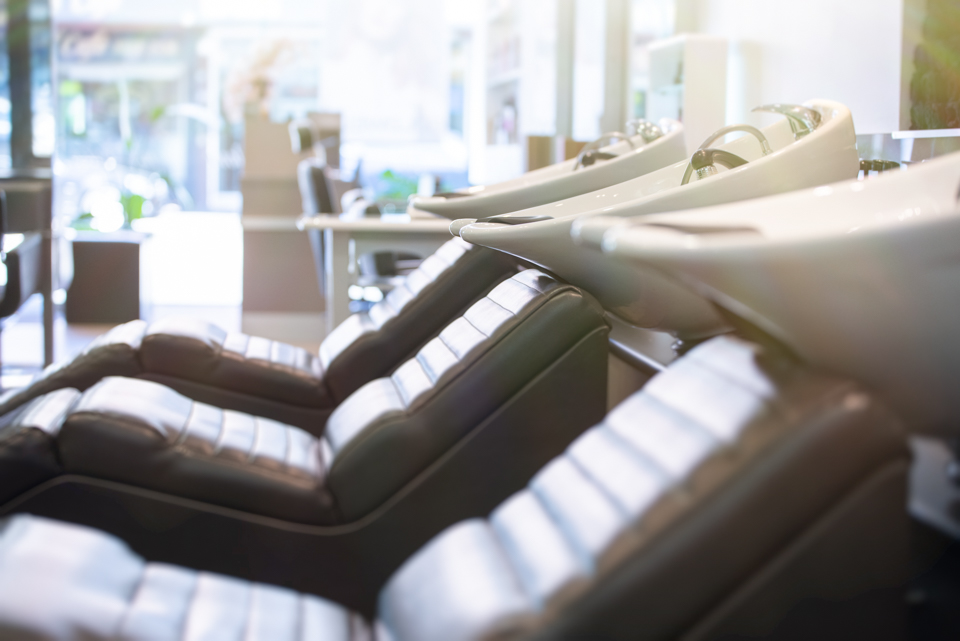 She Hairdressing image 3