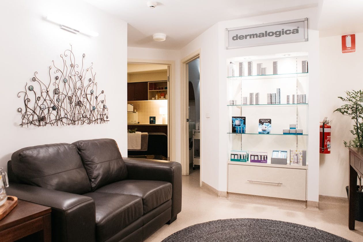 Raw Edge Hair and Beauty Salon image 11