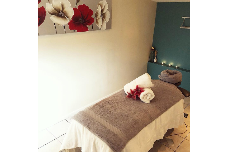 Gloss Beauty Salon image 3