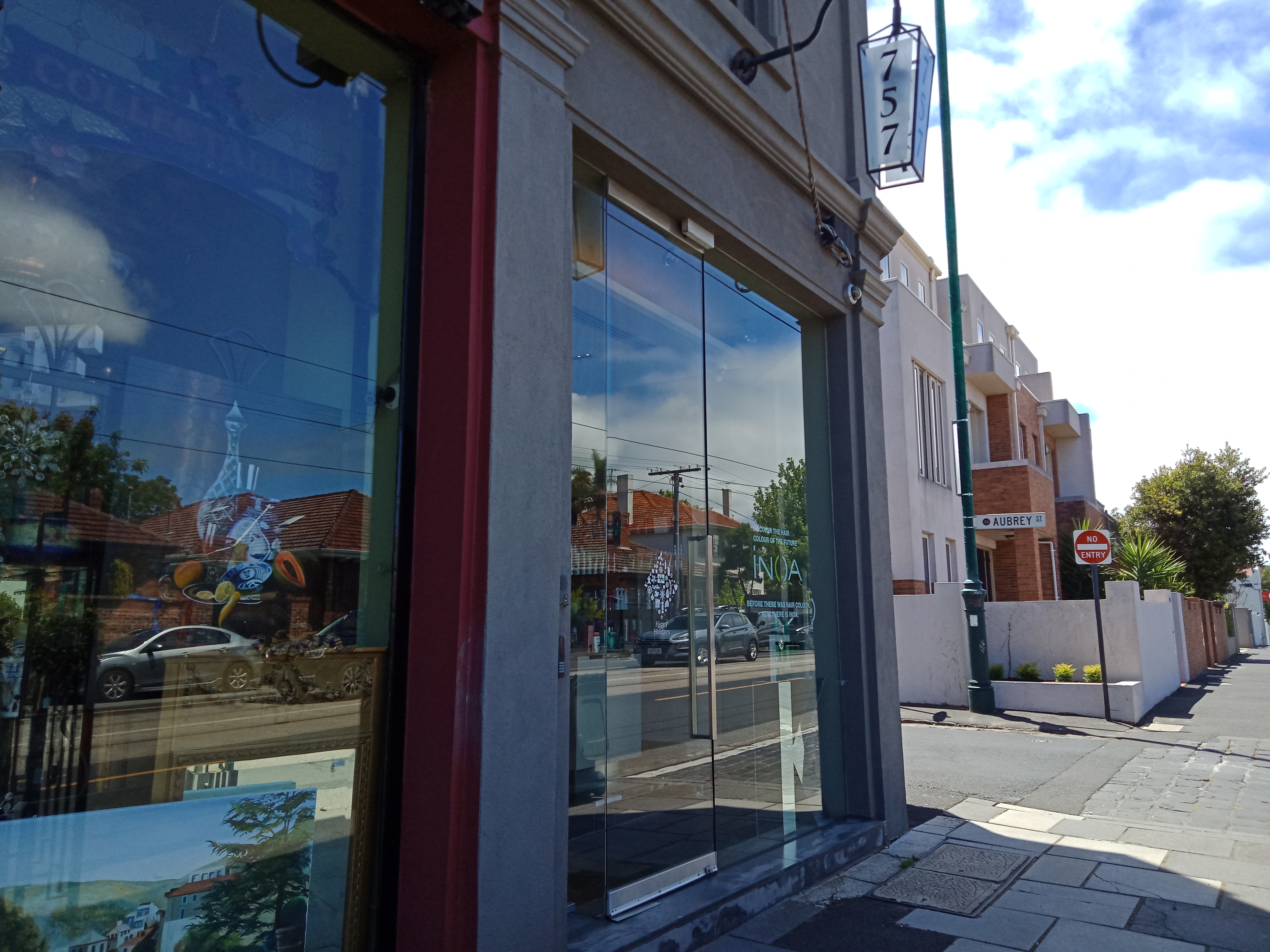 Frankel Salon image 3