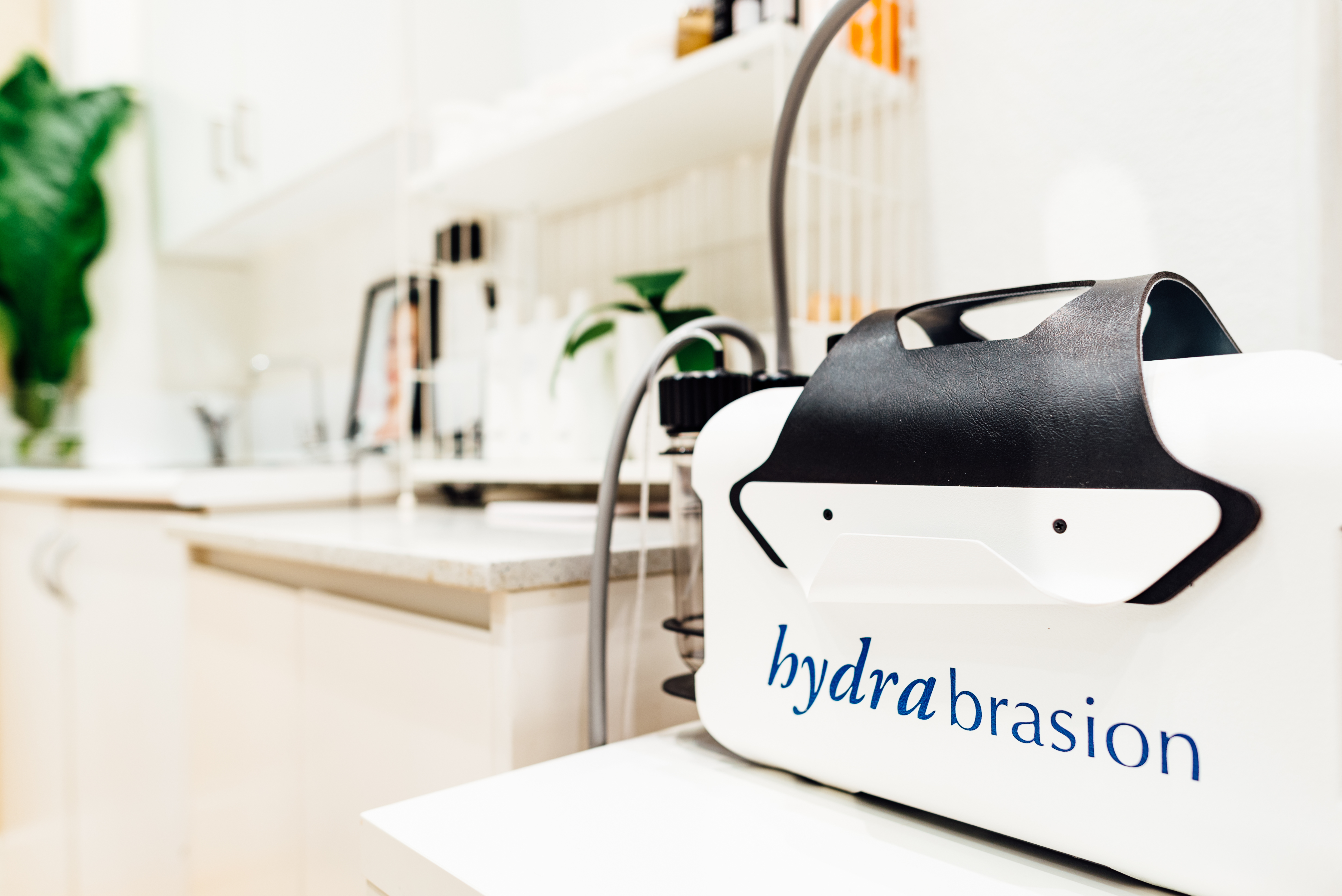 Nicole's Beauty Salon image 7