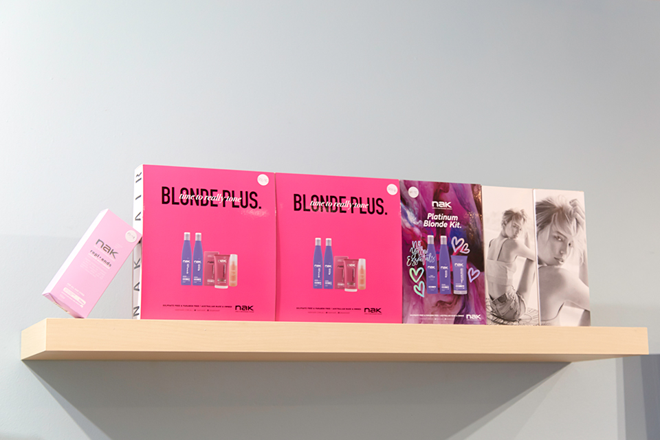 Colour Queenz image 10