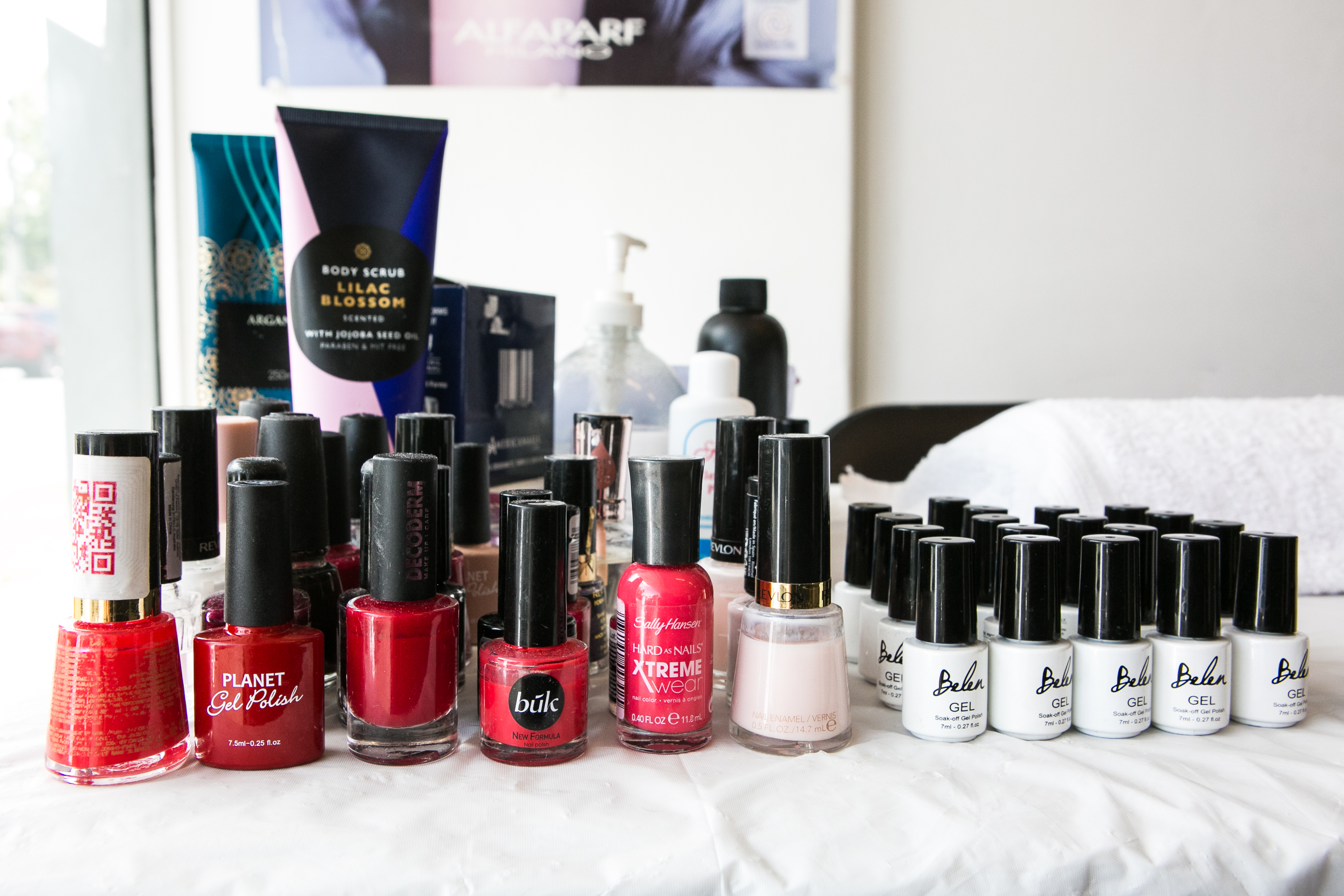 Luxuria Salon image 8