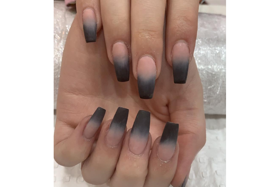 Queen Bee Beauty Studio image 9