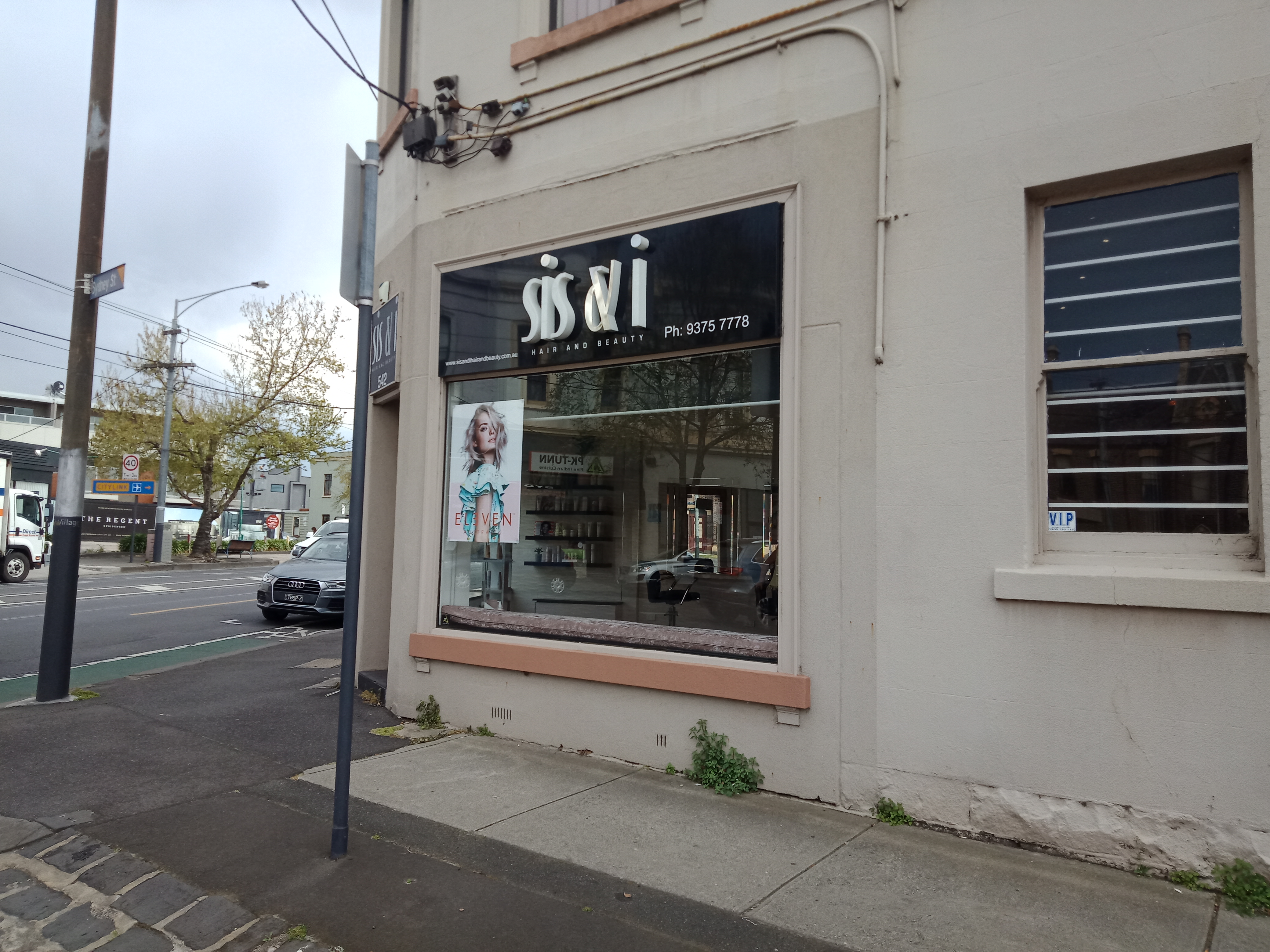 Sis & I Hair and Beauty image 3