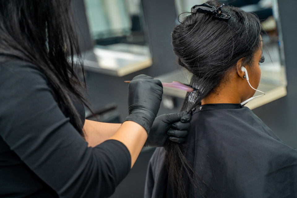 Dare II Hair Studio image 4