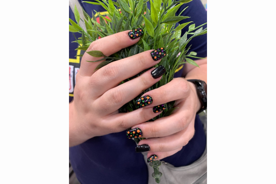 Kimmys Hair Nails & Beauty image 40