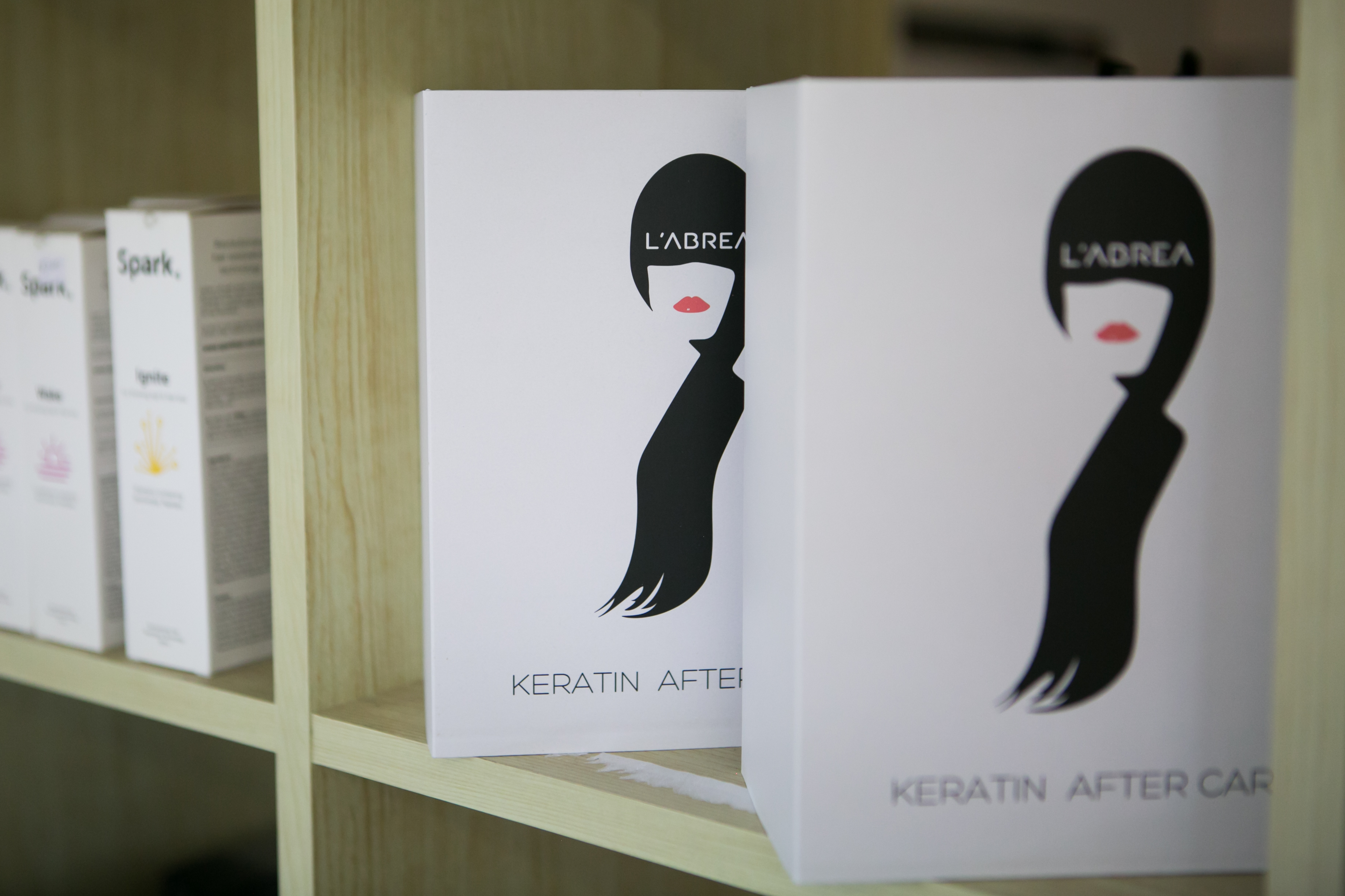 Modern Touch Hair & Beauty Oakleigh South Haircut and Hairdressing Hair Styling Bookwell