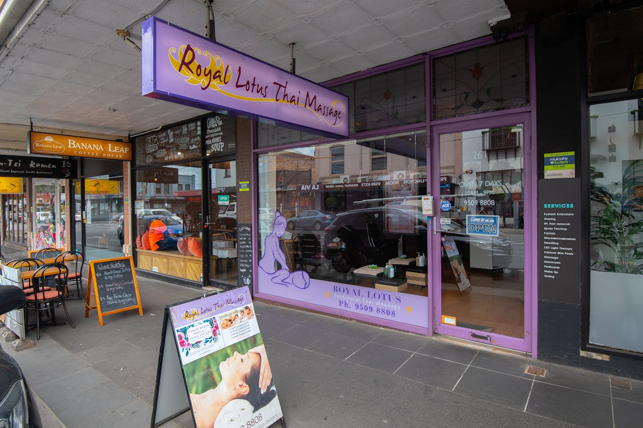 Royal Lotus Thai Massage image 11