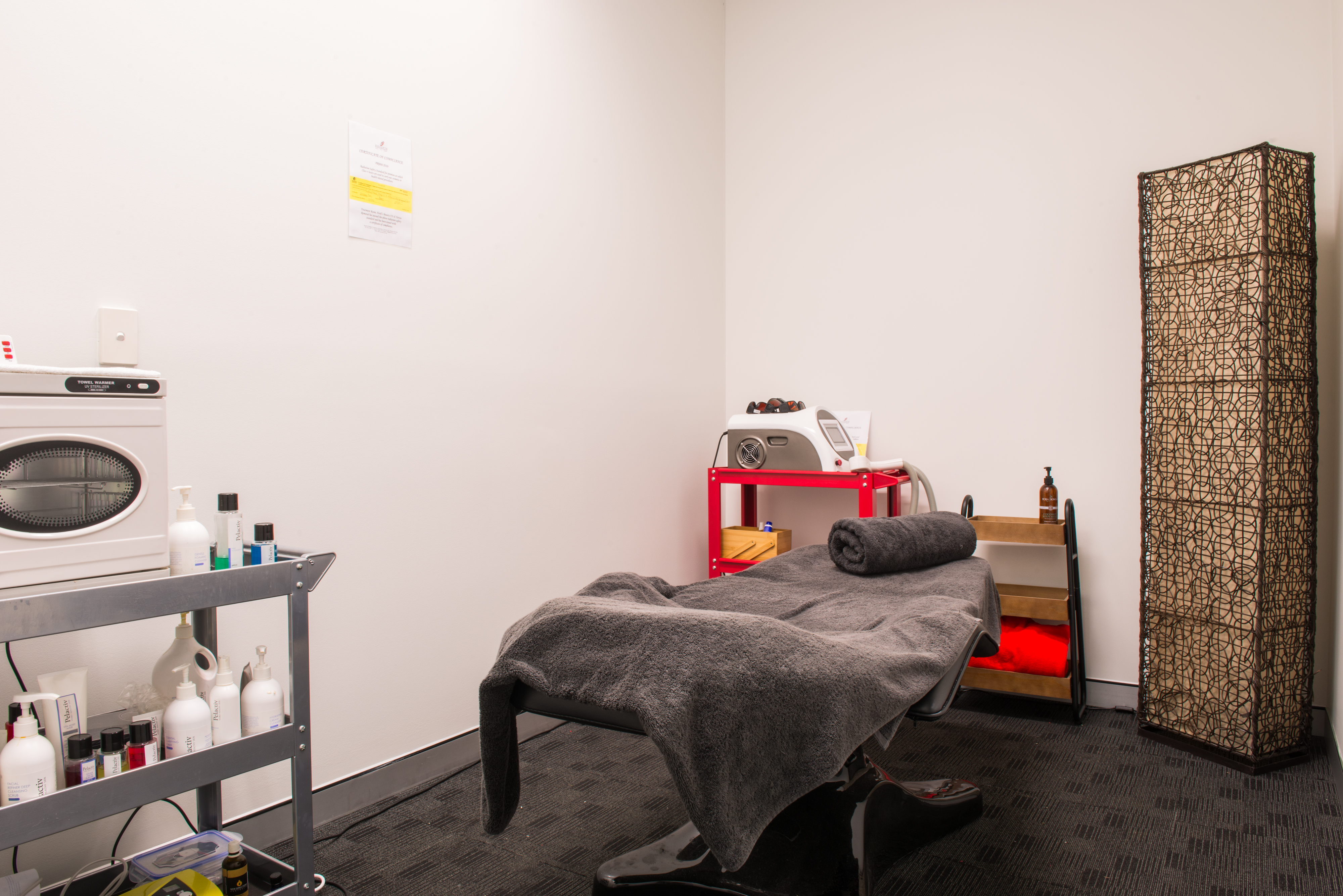 Heidi's Beauty Effects image 3