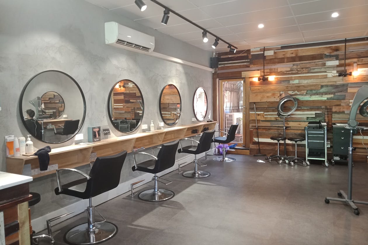 Cuts Both Ways image 2