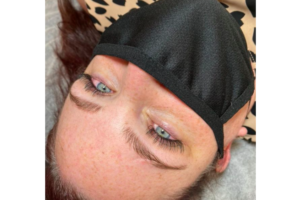 Dear Lash Babe image 7