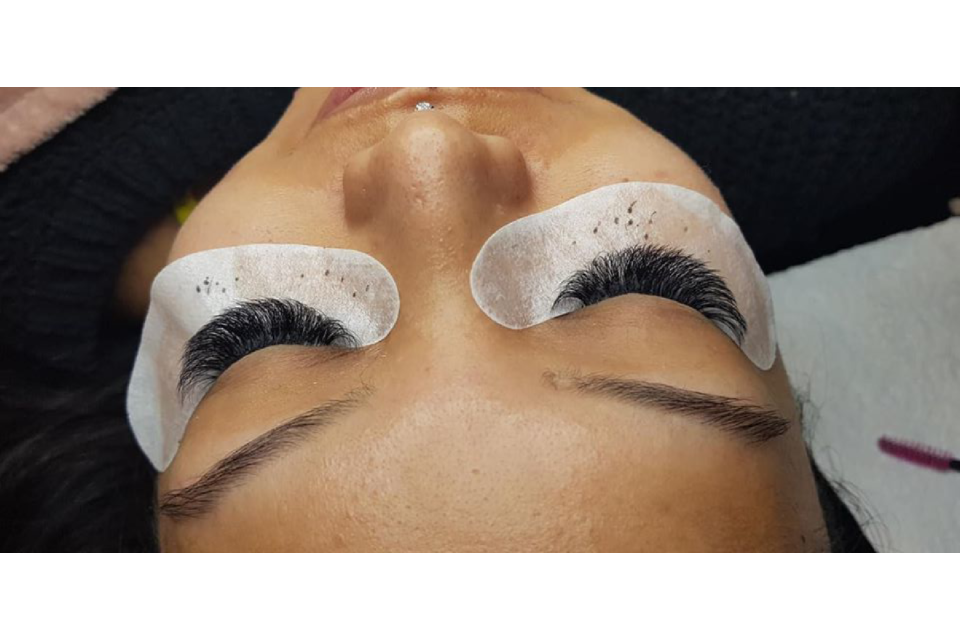 Lash Fantasy and Beauty Lounge image 3